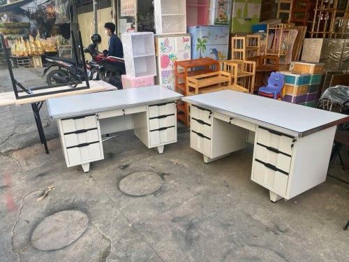 តុដែកបុគ្គលឹក