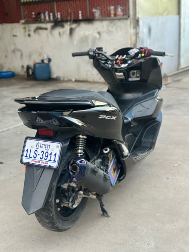 លក់ទាំងគ្រឿងលេង