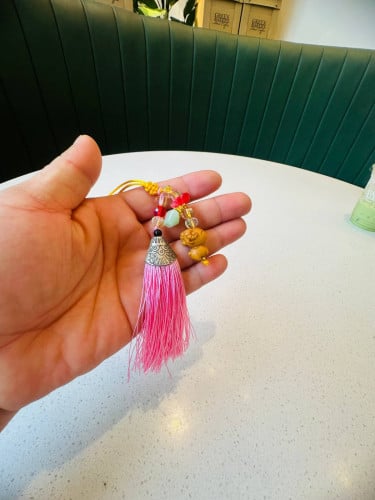 បន្តោងគូស្នេហា