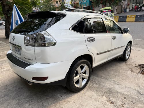 ឆ្នាំ​04ប៉ុង​1ហ្វូល​ពេញ​ក្នុង​លឿង​ធានា​ឡាន​ស្អាត​ថ្មី​ខ្លាំង​ម៉ាស៊ីន​ប្រអប់លេខនៅអេម​