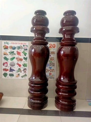 លក់ថូរ1គូរ កំពស់: 164cm  មុខកាត់: 36cm