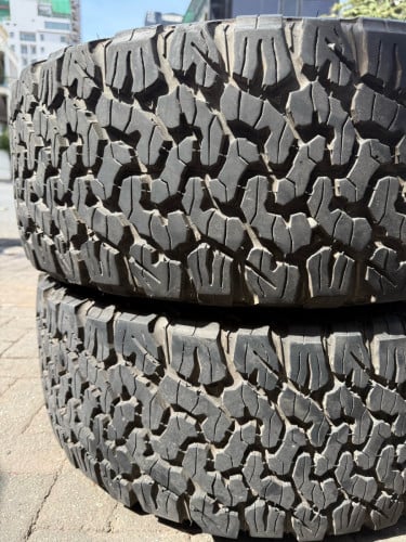 សំបកលេខ 285/55/20 BFGoodride Made in USA ដឺឡេ2023 90%ថ្មីនៅព្រុយ