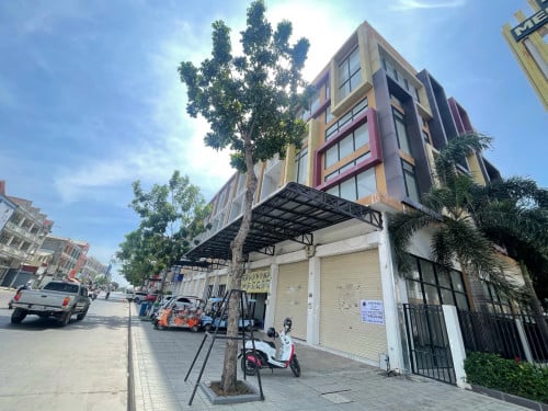 ផ្ទះ​អាជីវកសម្រាប់នៅបុរី​ Mekong  golden Avenue