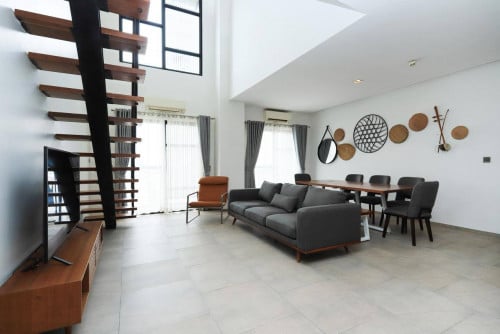 【Penthouse for Rent】	Fancy 3 bedrooms  for rent in Sen Sok area	 【顶层公寓出租】	金边永旺2附近