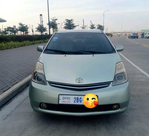 Prius ឆ្នាំ 2006 ម្ចាស់ជិះផ្ទាល់លក់ប្រញ៉ាប់លុយឡានធានាស្អាតតម្លៃអាចចរចាបាន