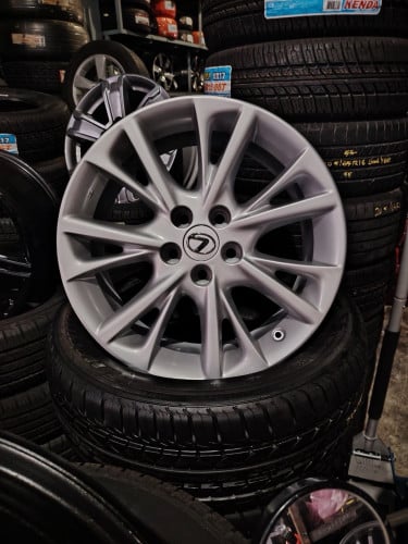 យ៉ាន់ឡាន Toyota R18