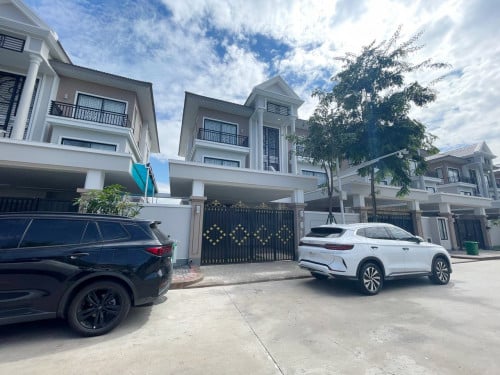 វីឡាTwinA សម្រាប់ជួល l Twin A Villa For Rent