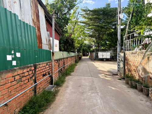 🏦House Available for Urgent Sale at a Special Price (Negotiable).