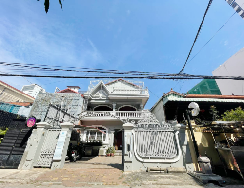 វីឡាសម្រាប់ជួល | Villa for Rent