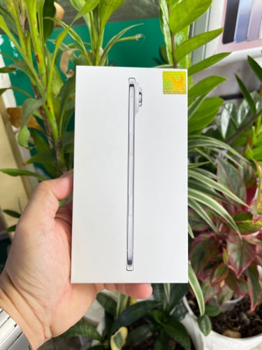 17 Air X/A Falcon no active 256GB ថ្មីប្រអប់ធានា1ឆ្នាំក្រុមហ៊ុនតម្លៃពិសេសជូន