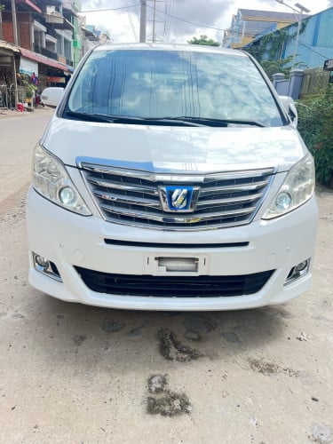 Alphard2012សក្នុងលឿងទ្វាអូតូ3មានស្នូកកណ្ដាលស្អាត