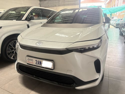 BZ4X Full Max 2024 ថ្នាំ​ស៊ីន​មួយ​ជុំ​