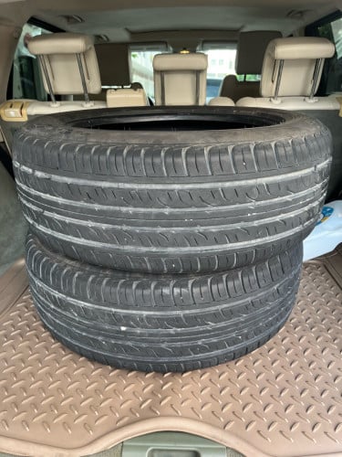 Dunlop 245/55R19 ពីរគ្រប់ 50$