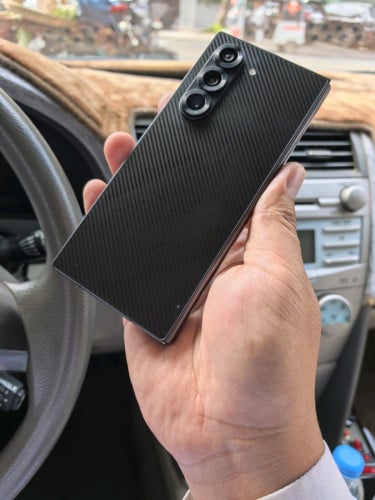 Galaxy Fold 6 Edition (ក្រុមហ៊ុនដាក់បានសុីម២)