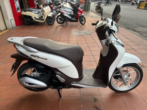 HONDA SH សេរី2011