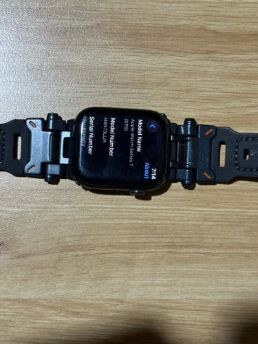 Iwatch s7 45 mmនៅស្អាតស្ទើតួសាណុំ