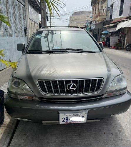 Lexus Rx300 02 ប់ុងមួយ លេខដើម2AQ