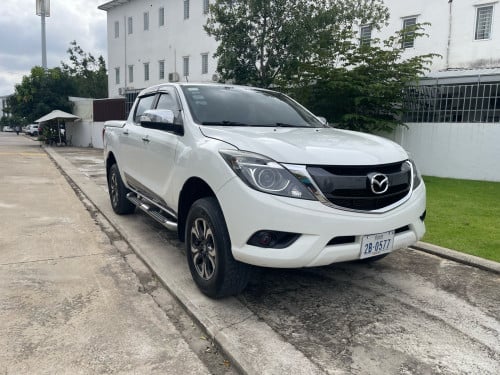 Mazda BT50ឆាំ្ន2019លេខដៃឆេ្វងសុីនប៉ុង2ឡានសា្អតអត់បុកអត់ប៉ះឯកសារគ្រប់