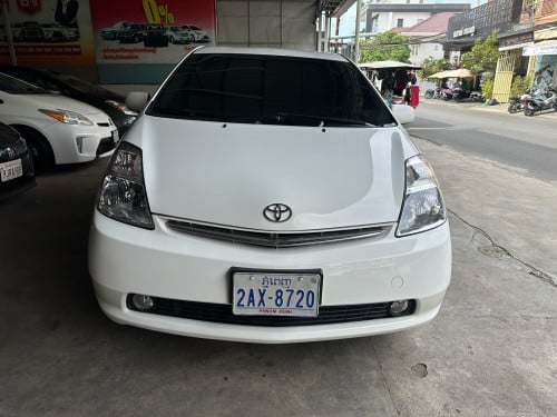 Prius 04 full options មេឡាន