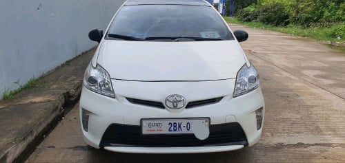 Prius 2011លក់ 16200$  speaker jbl
