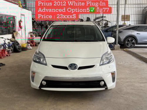 Prius 2012 White Plug-In Advanced ឡានមូល Autocheckពិន្ទុខ្ពស់