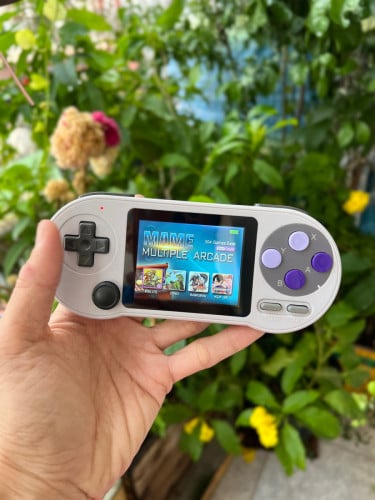 SF 2000 Handheld Game