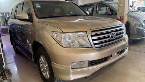 Toyota Land Cruiser 2010 V6 Urgent Sale!!!