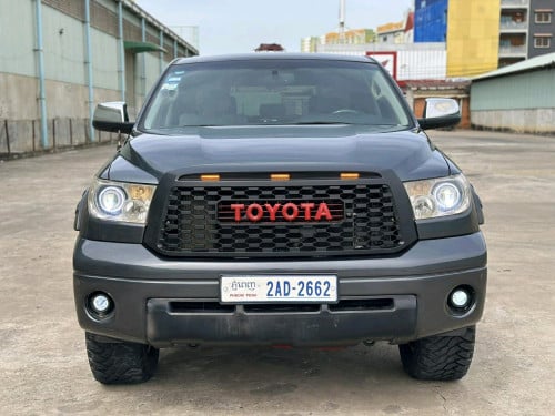 Toyota Tundra Limited Full បើកដំបូល ប្រភេទឡានថ្ហី បង់រំលស់សុទ្ទ100%
