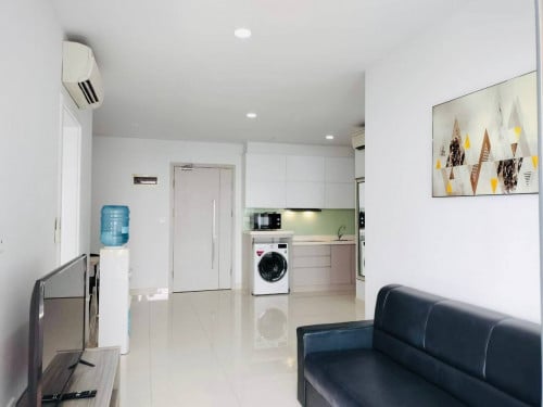 Two Bedroom For Rent At The Bridge