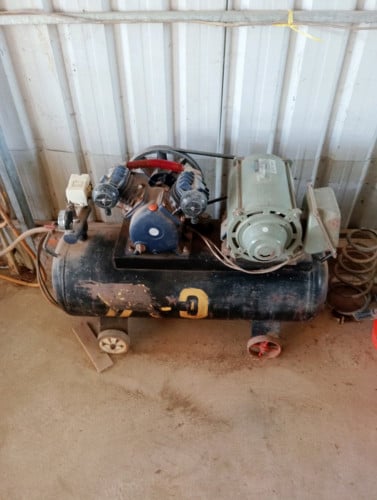 ធុងខ្យល់លក់