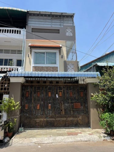 ផ្ទះល្វែងសម្រាប់ជួលនៅ ទួលទំពូង