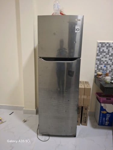 ចង់លក់ទូទឹកកក