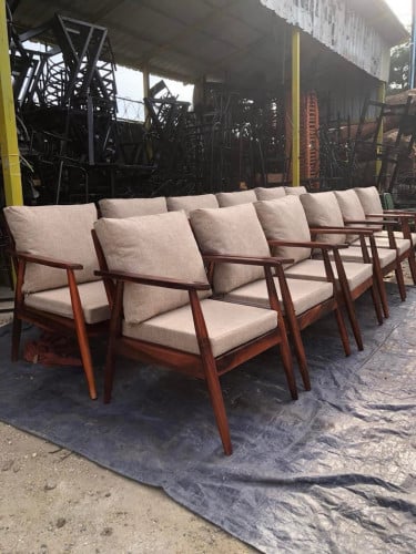 កៅអីសាឡុង