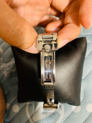 លក់150$ចរចា Rolex Oyster Perpetual Date ប្រើថ្ម របស់ Swiss 100% តួរប្រភេទទាំងមូលអុីណុក100%(Steelnox)