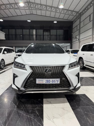 លក់​ 350 016 F-Sport ប៉ុងពីរ​ លំដាប់​មេឡាន​ ម្ចាស់ដេីម​ផ្ទាល់​