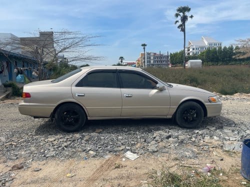 ឆ្លាមឆ្នាំ99ឡានស្អាតលក់55ចចារ