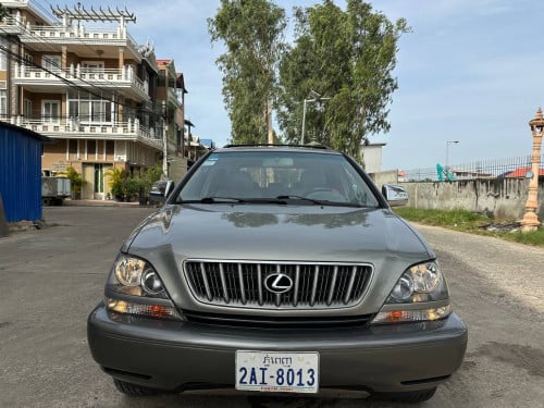 ឡាន​លក់​ Luxes RX