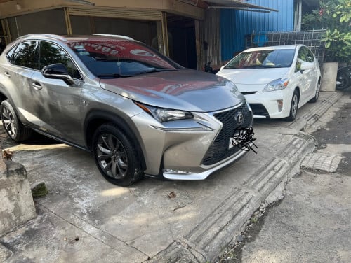 ឡានលក់  NX 200 T 015