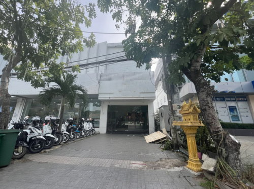 ហាងសម្រាប់ជួល | Shop for Rent