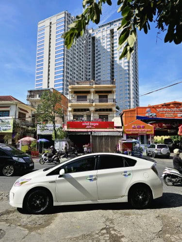 012 Prius option 3 Sola ម្ចាស់ផ្ទាល់