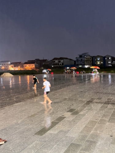 14kmពីព្រលានយន្តហោះតេជោថ្មីជាលំនៅឋានសិប្បកម្មជាច្រើនយ៉ាងចុះពីផ្លូវជាតិលេខ២ប្រហែល220ម៉មានបេតុង។