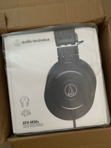 Audio-Technica ATH-M30x Professional monitoring headphones
