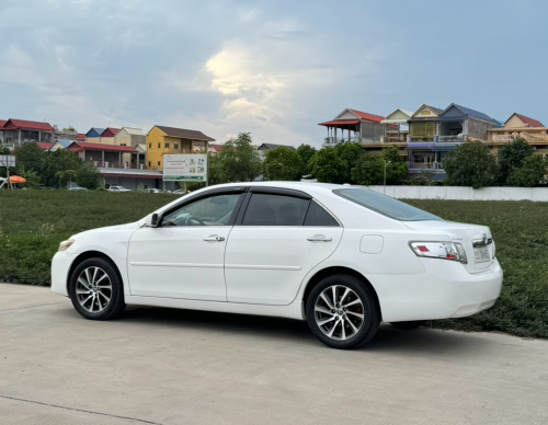 Camry XLE 010 Full Options