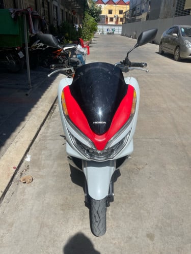 Honda PCX 2020 ឯកសារគ្រប់  តំលៃ 1850$ ទីតាំងភ្នំពេញ