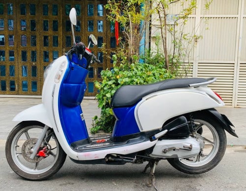 Honda Scoopy (110cc,from Japan)
