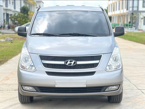 Hyundai Starex HVX 2011 Full