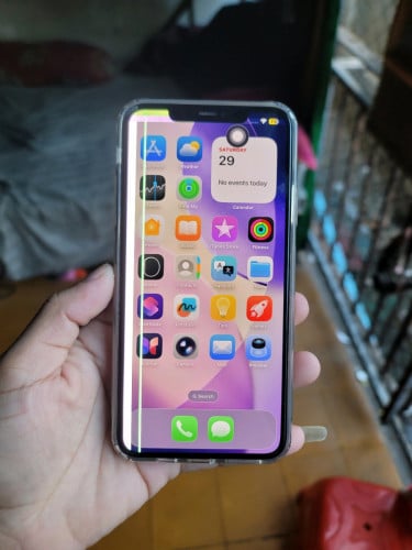 iPhone 11ProMax លក់អេក្រង់សុីនឆ្នូត