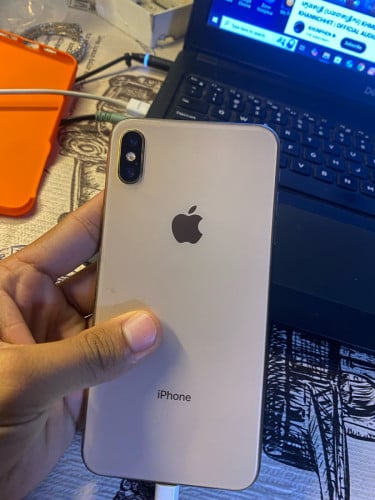 iPhone XsMax 256gb ស្គែន នៅស្អាត