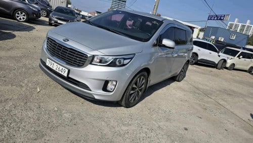 Kia Carnival 2018 Full Option 3ប៊ូតុង 360°