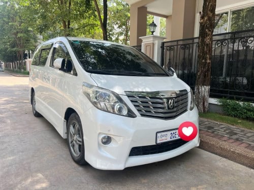 Model: Toyota Alphard Massage Seats